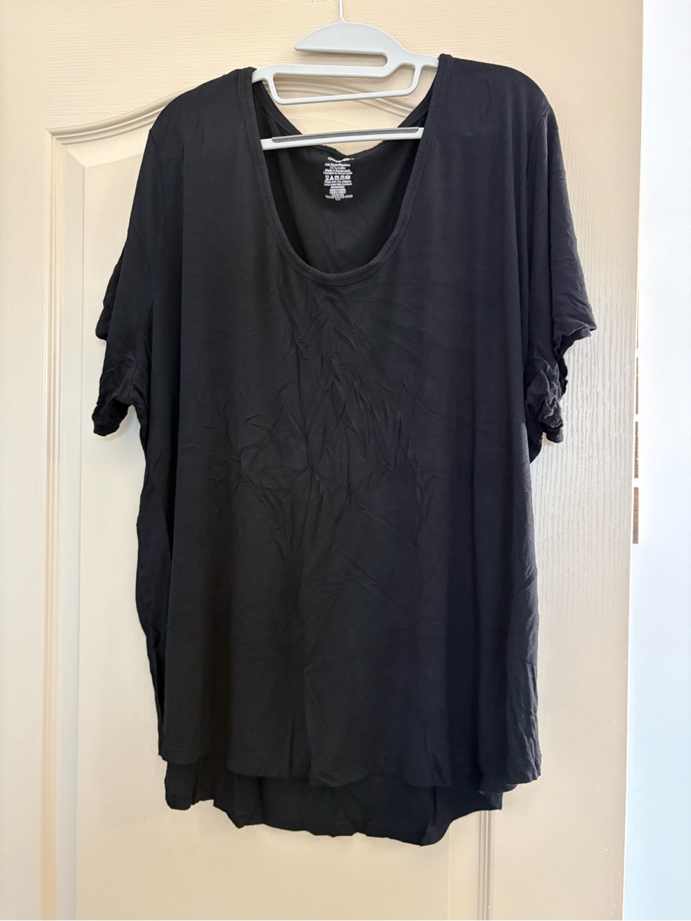 George Black Scoop Neck Short Sleeve Tee